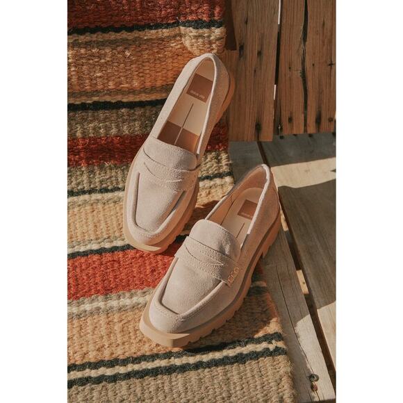 The Elias Flats Loafer by Dolce Vita - Dune Suede NWOT womens size 8.5 - Picture 3 of 5
